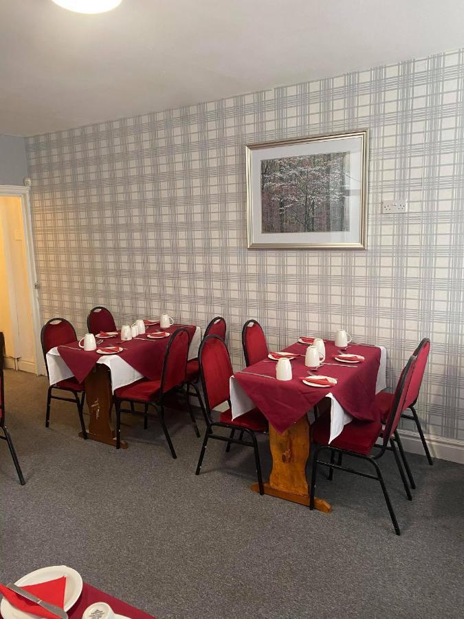 Hotel Jeanne - Blackpool — Photos 2